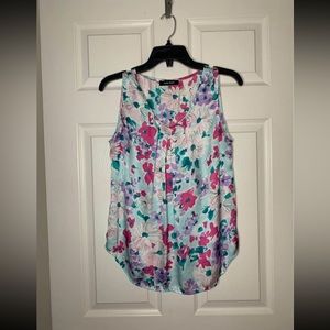 Nine West Women’s Medium Floral Blouse